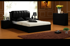 Rugby bed with leather back