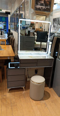 High gloss dressing table with sitting stool